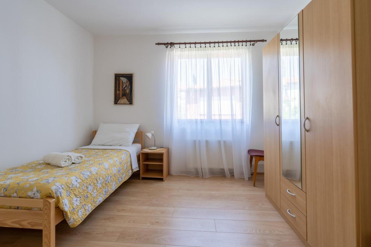 Apartmani&Soba Mimi Rovinj Exterior photo