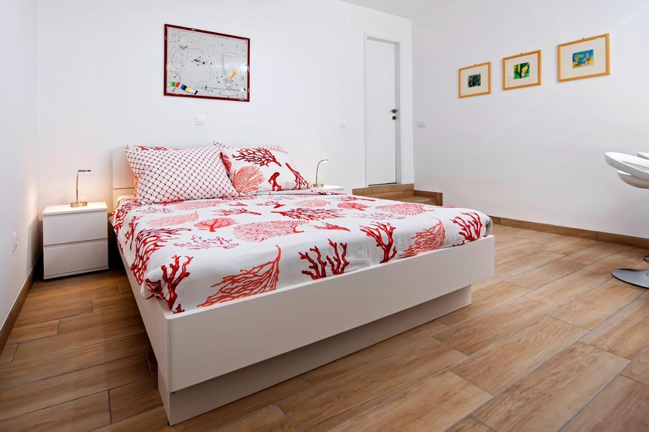 Apartmani&Soba Mimi Rovinj Exterior photo